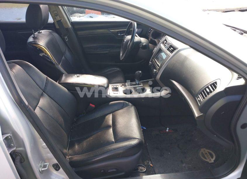 Photo 5 of 2015 Nissan Altima 2.5 SL (VIN 1N4AL3AP0FN348620)