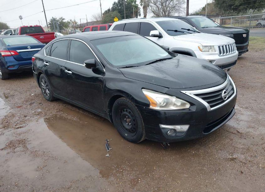 2015 Nissan Altima 2.5 SL (VIN 1N4AL3AP0FN359830) main photo