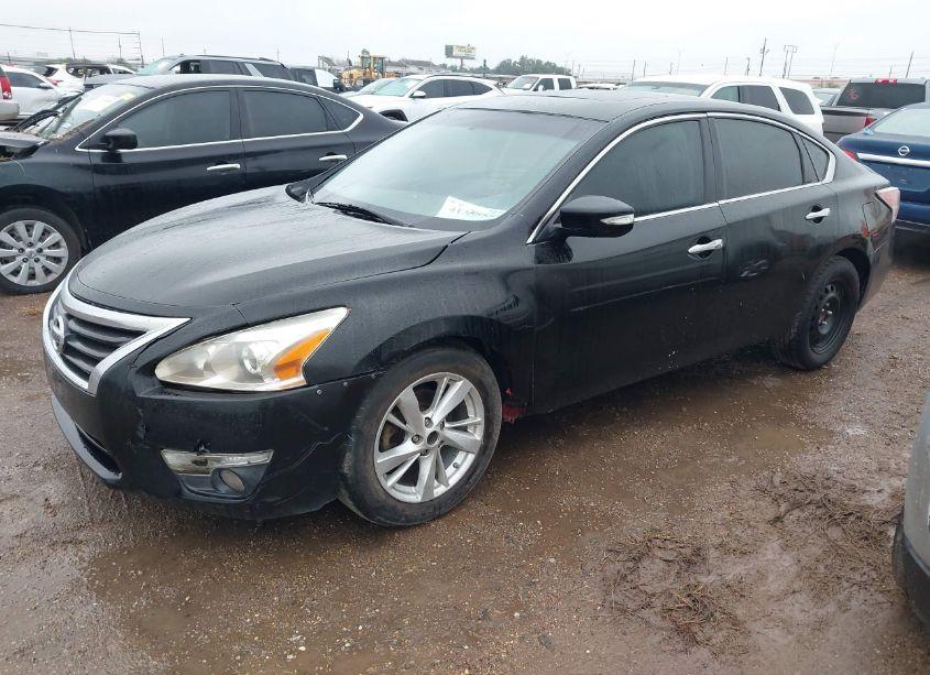 Photo 2 of 2015 Nissan Altima 2.5 SL (VIN 1N4AL3AP0FN359830)
