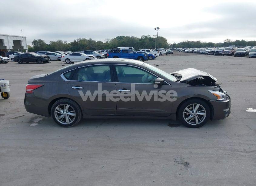 Photo 13 of 2015 Nissan Altima 2.5 SL (VIN 1N4AL3AP0FN369886)