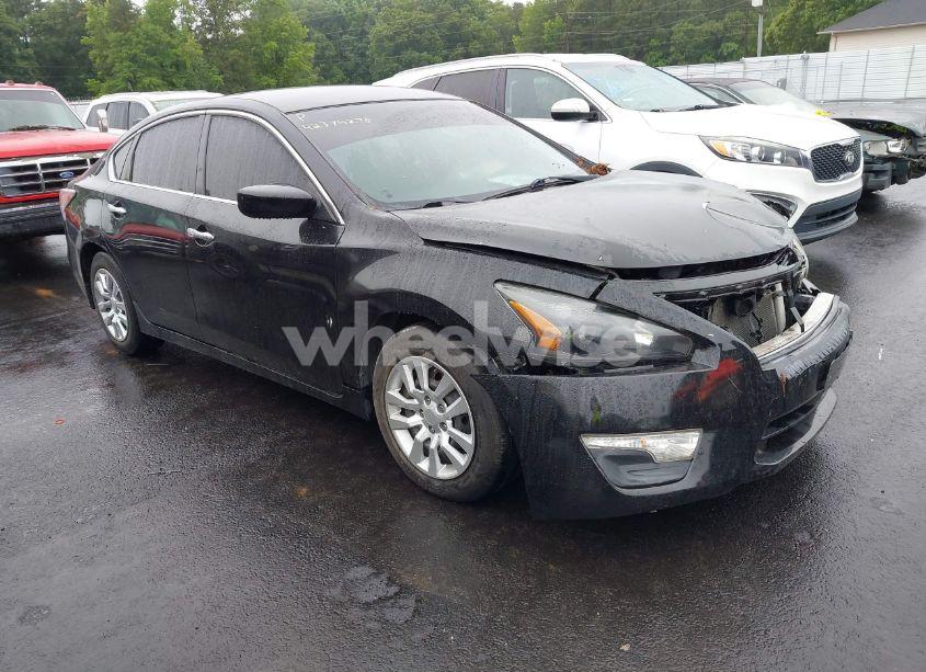 2015 Nissan Altima 2.5 S (VIN 1N4AL3AP0FN384436) main photo
