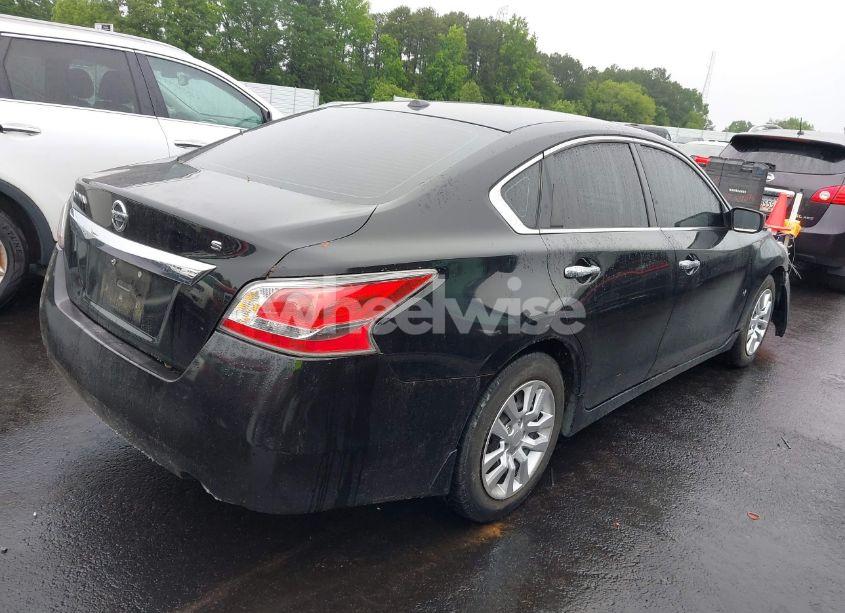 Photo 4 of 2015 Nissan Altima 2.5 S (VIN 1N4AL3AP0FN384436)