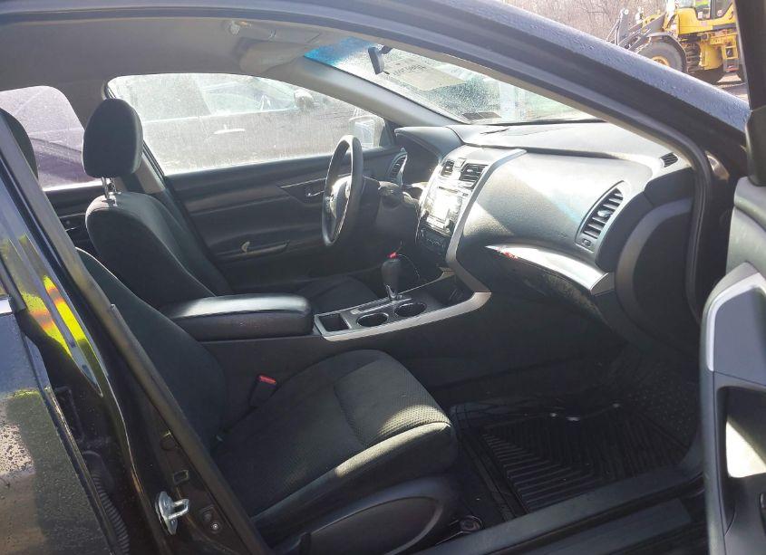 Photo 5 of 2015 Nissan Altima 2.5/2.5 S/2.5 SL/2.5 SV (VIN 1N4AL3AP0FN386171)
