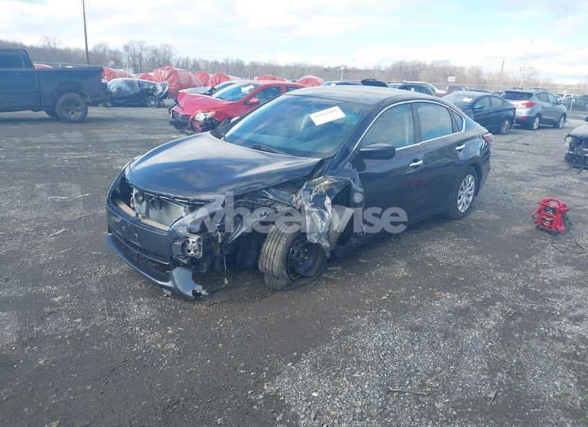 Photo 2 of 2015 Nissan Altima 2.5 S (VIN 1N4AL3AP0FN391192)