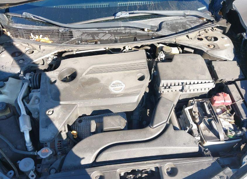Photo 10 of 2015 Nissan Altima 2.5 SL (VIN 1N4AL3AP0FN393301)