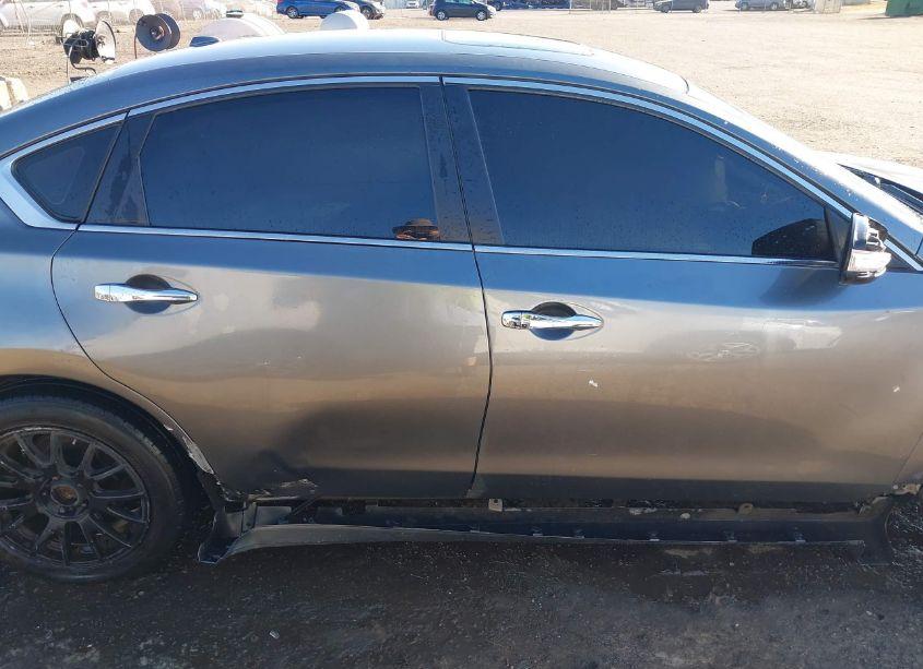 Photo 13 of 2015 Nissan Altima 2.5 SL (VIN 1N4AL3AP0FN393301)