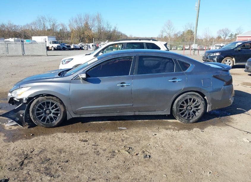 Photo 14 of 2015 Nissan Altima 2.5 SL (VIN 1N4AL3AP0FN393301)