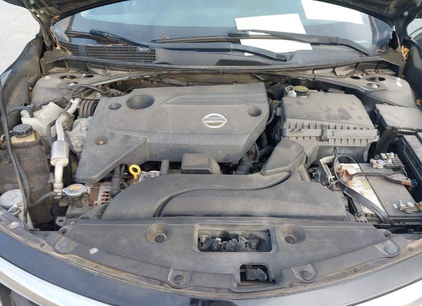 Photo 10 of 2015 Nissan Altima 2.5 S (VIN 1N4AL3AP0FN399342)