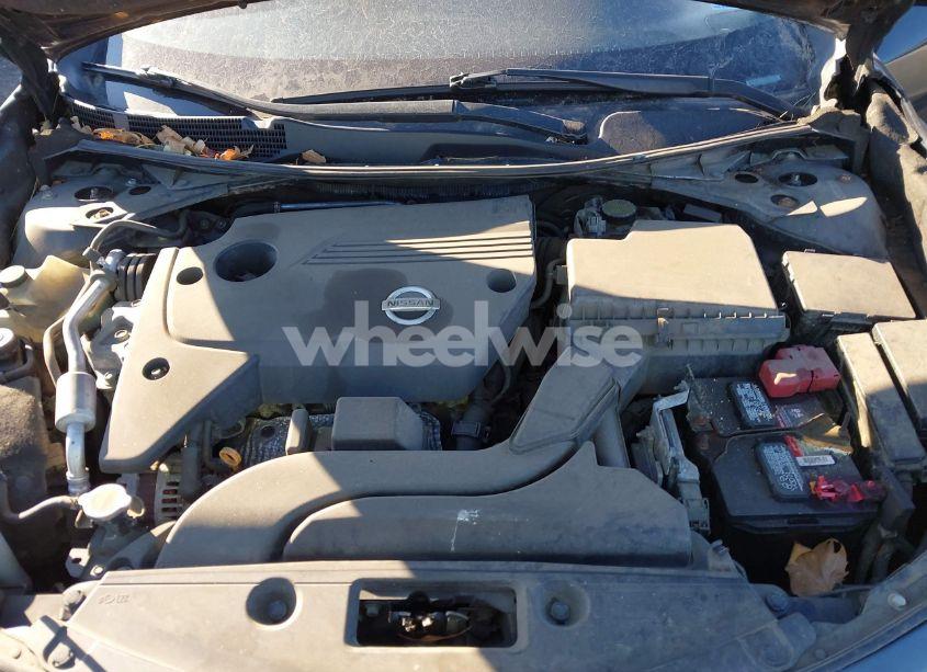 Photo 10 of 2015 Nissan Altima 2.5 SL (VIN 1N4AL3AP0FN399843)