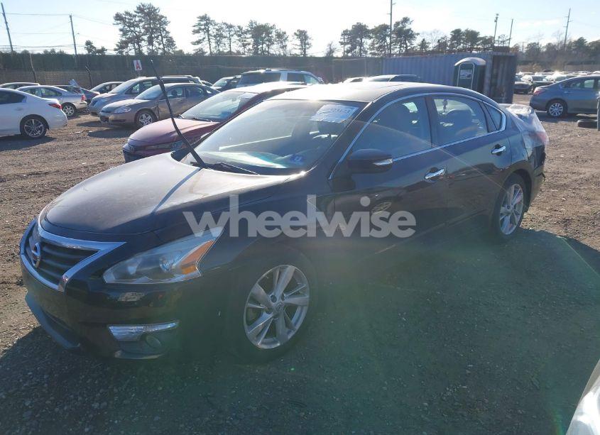 Photo 2 of 2015 Nissan Altima 2.5 SL (VIN 1N4AL3AP0FN399843)