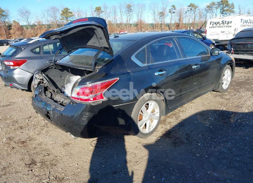 Photo 4 of 2015 Nissan Altima 2.5 SL (VIN 1N4AL3AP0FN399843)