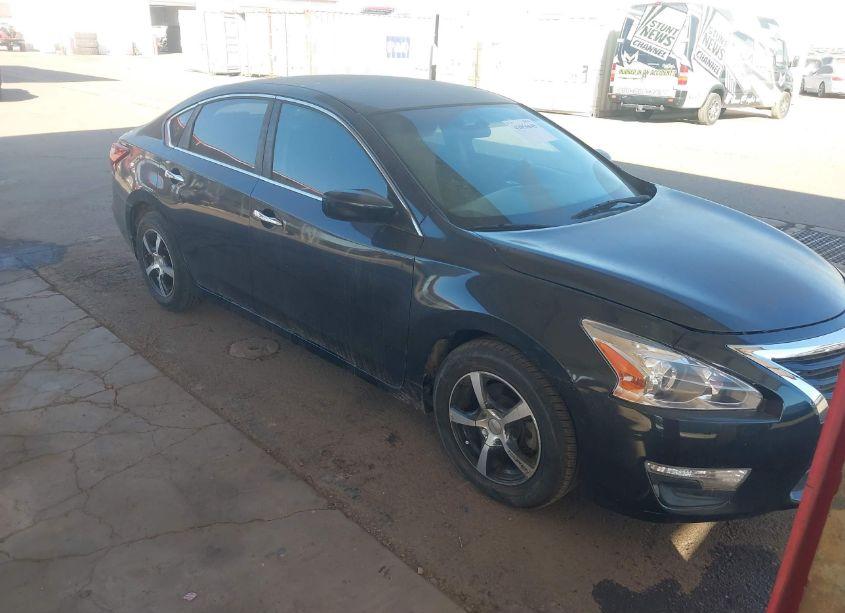 2015 Nissan Altima 2.5 S (VIN 1N4AL3AP0FN861317) main photo