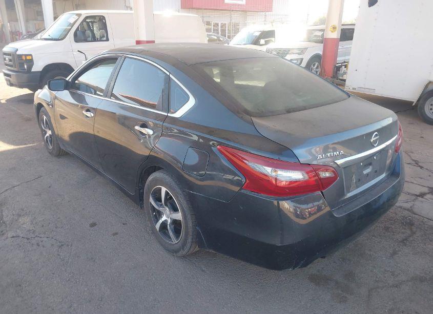 Photo 3 of 2015 Nissan Altima 2.5 S (VIN 1N4AL3AP0FN861317)