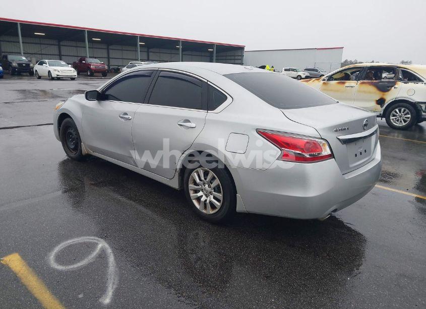Photo 3 of 2015 Nissan Altima 2.5 S (VIN 1N4AL3AP0FN862127)