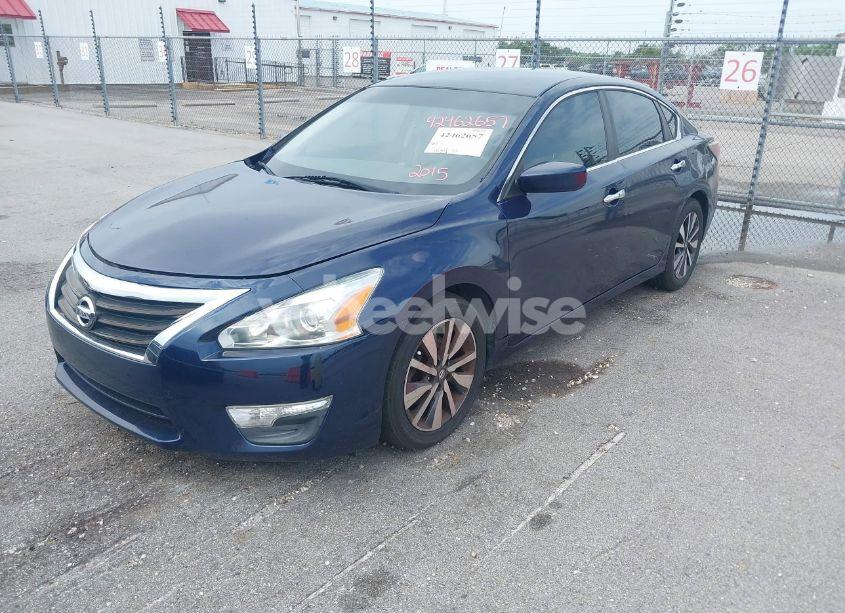 Photo 2 of 2015 Nissan Altima 2.5 S (VIN 1N4AL3AP0FN863262)
