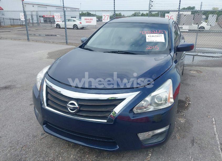 Photo 6 of 2015 Nissan Altima 2.5 S (VIN 1N4AL3AP0FN863262)
