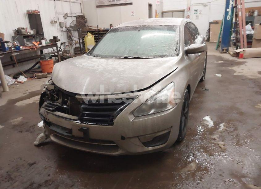 Photo 2 of 2015 Nissan Altima 2.5 S (VIN 1N4AL3AP0FN881129)