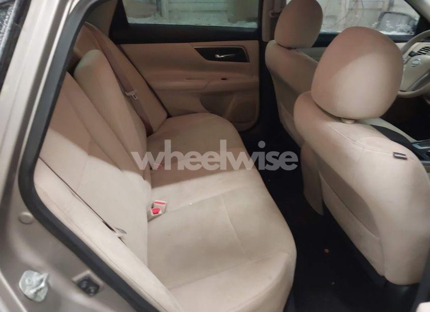 Photo 8 of 2015 Nissan Altima 2.5 S (VIN 1N4AL3AP0FN881129)