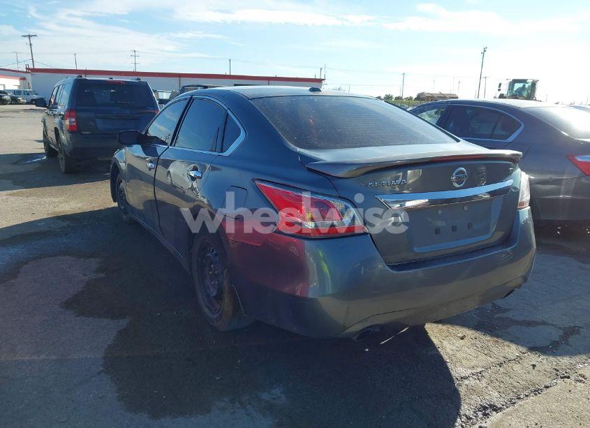 Photo 3 of 2015 Nissan Altima 2.5/2.5 S/2.5 SL/2.5 SV (VIN 1N4AL3AP0FN897671)