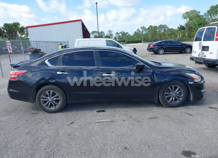 Photo 13 of 2015 Nissan Altima 2.5 S (VIN 1N4AL3AP0FN900617)