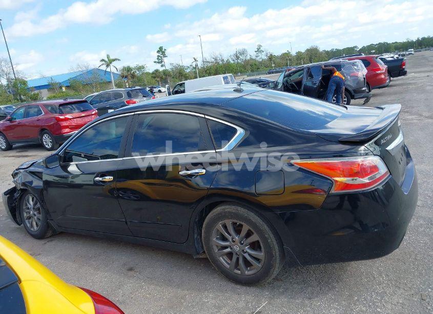 Photo 14 of 2015 Nissan Altima 2.5 S (VIN 1N4AL3AP0FN900617)