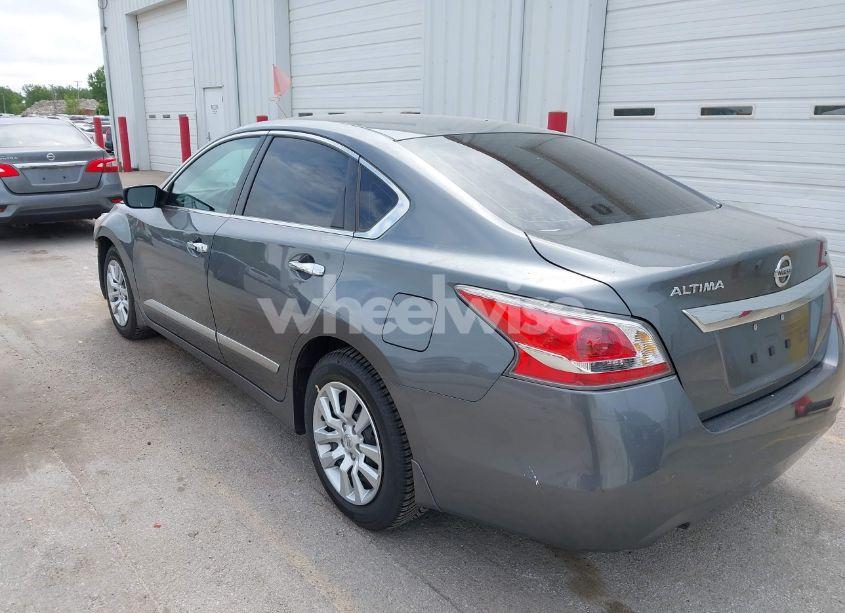 Photo 3 of 2015 Nissan Altima 2.5 S (VIN 1N4AL3AP0FN906613)