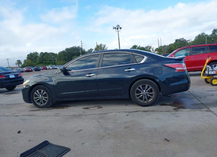 Photo 14 of 2015 Nissan Altima 2.5 S (VIN 1N4AL3AP0FN907941)