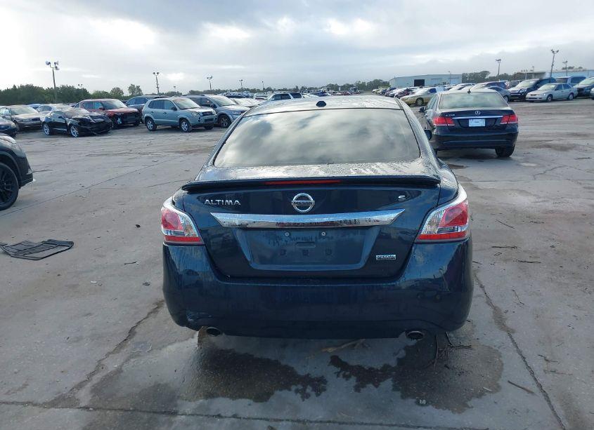 Photo 16 of 2015 Nissan Altima 2.5 S (VIN 1N4AL3AP0FN907941)