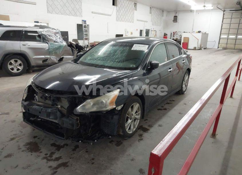 Photo 2 of 2015 Nissan Altima 2.5 SL (VIN 1N4AL3AP0FN909186)