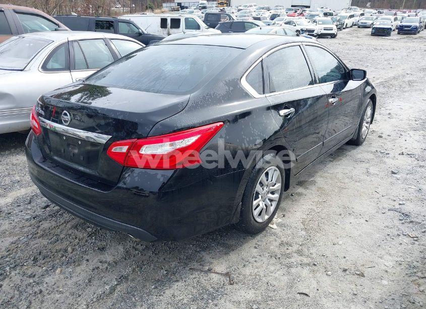 Photo 4 of 2016 Nissan Altima 2.5 S (VIN 1N4AL3AP0GC114684)