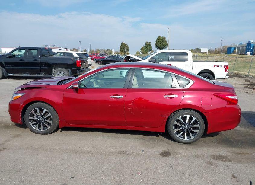 Photo 14 of 2016 Nissan Altima 2.5 SL (VIN 1N4AL3AP0GC125295)