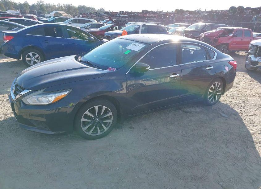 Photo 2 of 2016 Nissan Altima 2.5 SV (VIN 1N4AL3AP0GC126155)