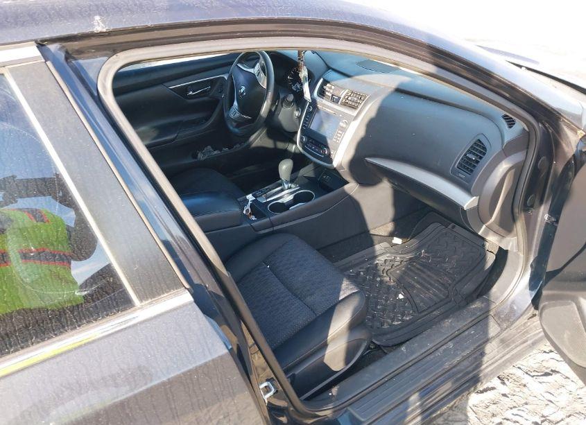 Photo 5 of 2016 Nissan Altima 2.5 SV (VIN 1N4AL3AP0GC126155)