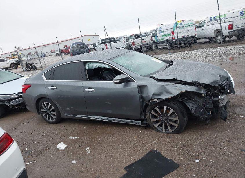 Photo 13 of 2016 Nissan Altima 2.5 SL (VIN 1N4AL3AP0GC127466)