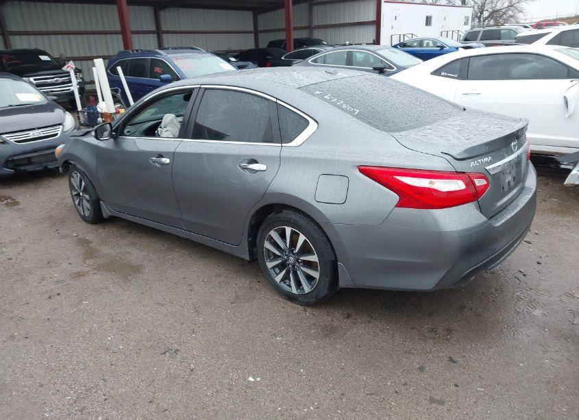 Photo 3 of 2016 Nissan Altima 2.5 SL (VIN 1N4AL3AP0GC127466)