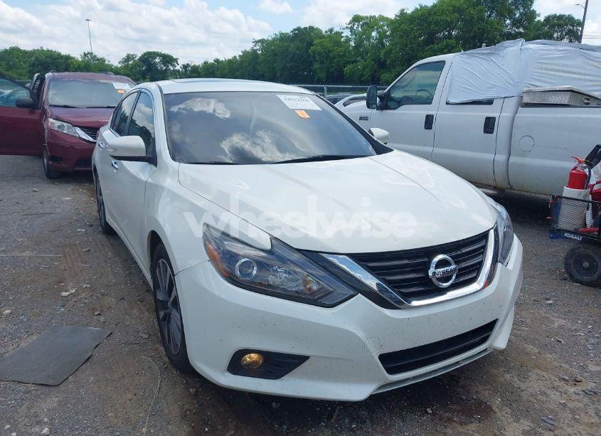Photo 6 of 2016 Nissan Altima 2.5 SL (VIN 1N4AL3AP0GC150567)