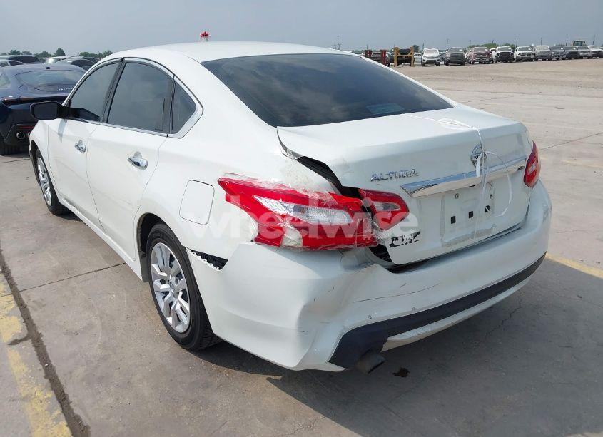 Photo 6 of 2016 Nissan Altima 2.5/2.5 S/2.5 SL/2.5 SR/2.5 SV (VIN 1N4AL3AP0GC153288)