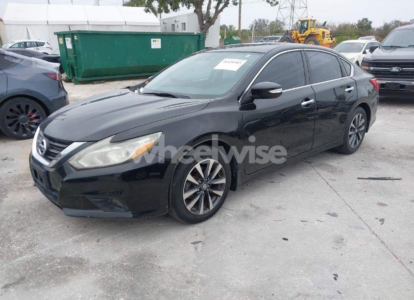 Photo 2 of 2016 Nissan Altima 2.5 SV (VIN 1N4AL3AP0GC154568)