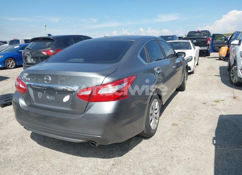 Photo 4 of 2016 Nissan Altima 2.5/2.5 S/2.5 SL/2.5 SR/2.5 SV (VIN 1N4AL3AP0GC155610)