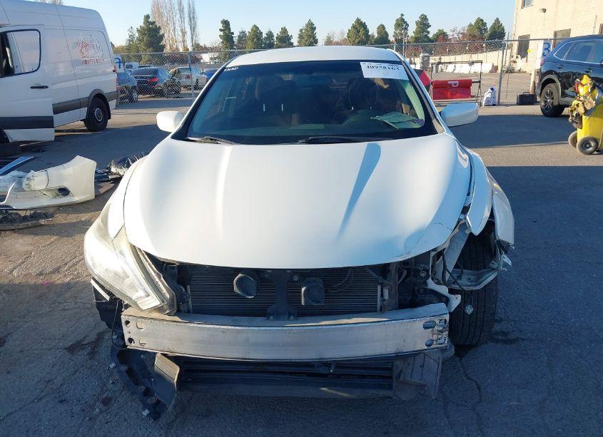 Photo 12 of 2016 Nissan Altima 2.5/2.5 S/2.5 SL/2.5 SR/2.5 SV (VIN 1N4AL3AP0GC157972)