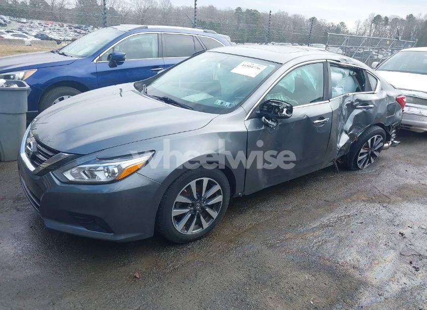 Photo 2 of 2016 Nissan Altima 2.5 SV (VIN 1N4AL3AP0GC195816)
