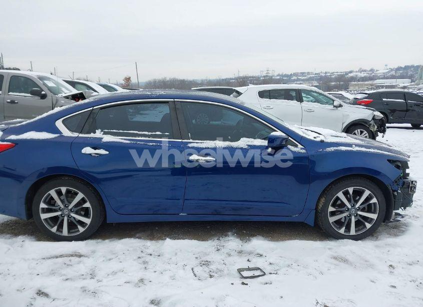 Photo 13 of 2016 Nissan Altima 2.5 SR (VIN 1N4AL3AP0GC206068)