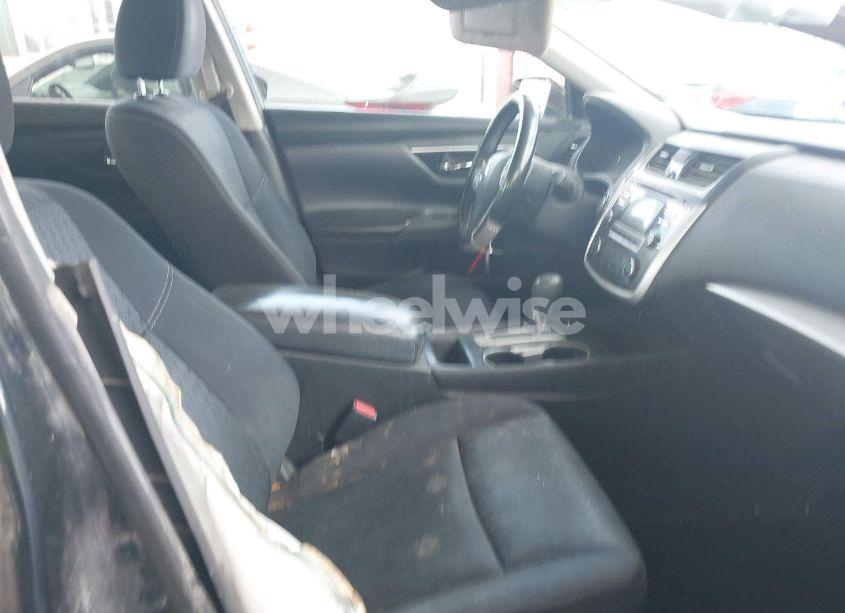 Photo 5 of 2016 Nissan Altima 2.5/2.5 S/2.5 SL/2.5 SR/2.5 SV (VIN 1N4AL3AP0GC216597)