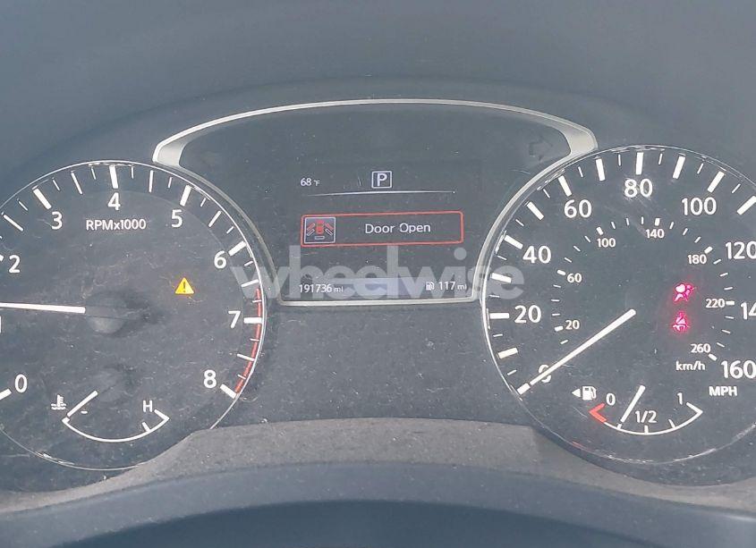 Photo 7 of 2016 Nissan Altima 2.5/2.5 S/2.5 SL/2.5 SR/2.5 SV (VIN 1N4AL3AP0GC216597)