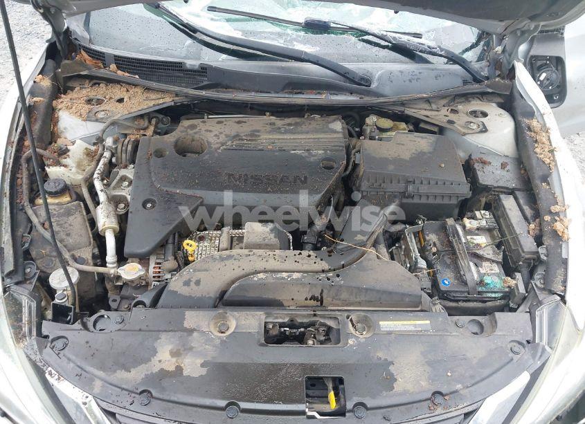 Photo 10 of 2016 Nissan Altima 2.5/2.5 S/2.5 SL/2.5 SR/2.5 SV (VIN 1N4AL3AP0GC217166)