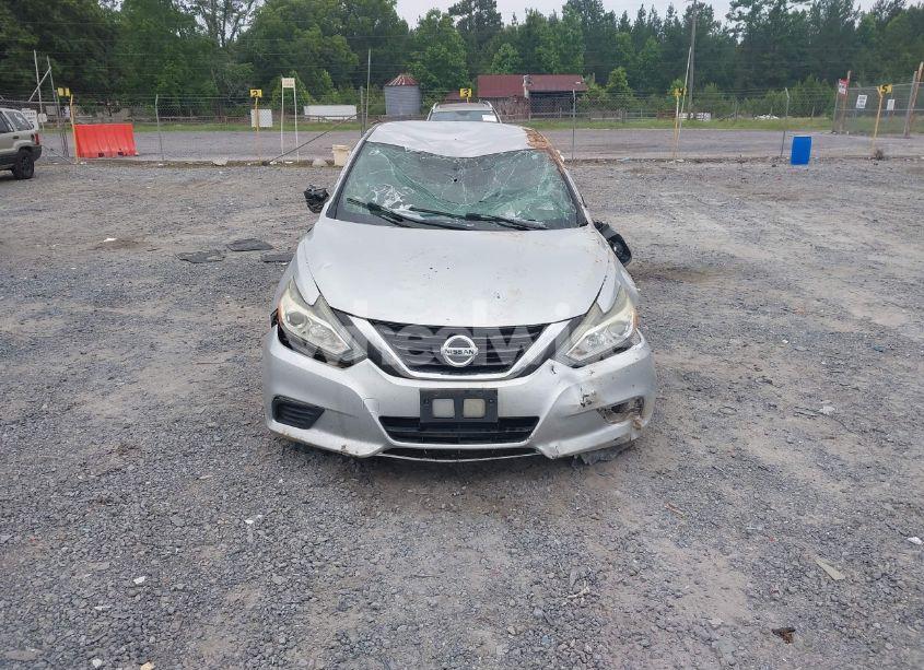 Photo 11 of 2016 Nissan Altima 2.5/2.5 S/2.5 SL/2.5 SR/2.5 SV (VIN 1N4AL3AP0GC217166)