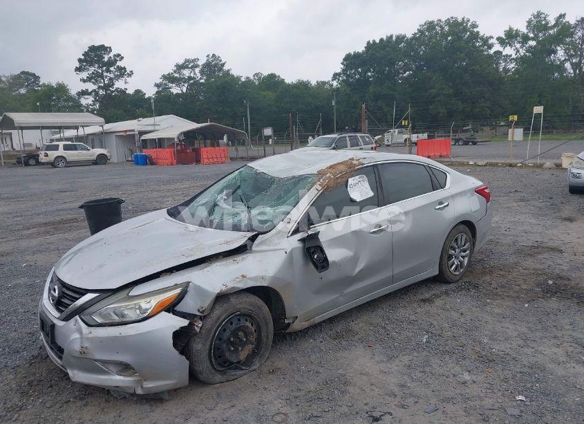 Photo 6 of 2016 Nissan Altima 2.5/2.5 S/2.5 SL/2.5 SR/2.5 SV (VIN 1N4AL3AP0GC217166)