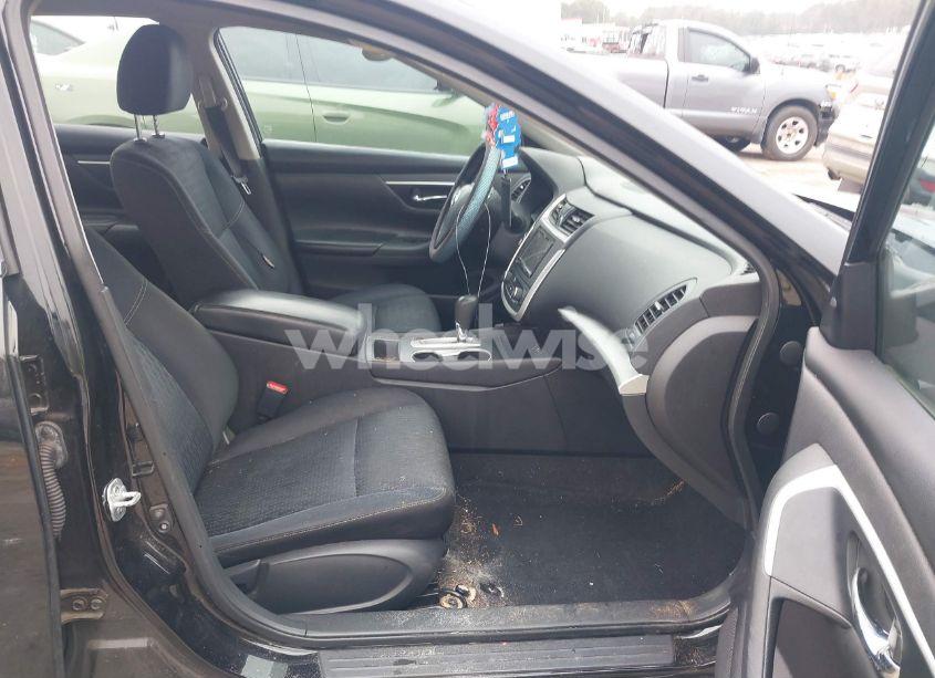 Photo 5 of 2016 Nissan Altima 2.5 SV (VIN 1N4AL3AP0GC220956)