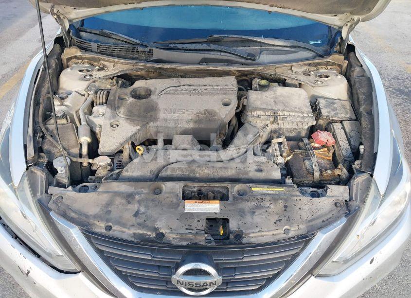 Photo 10 of 2016 Nissan Altima 2.5/2.5 S/2.5 SL/2.5 SR/2.5 SV (VIN 1N4AL3AP0GC234694)