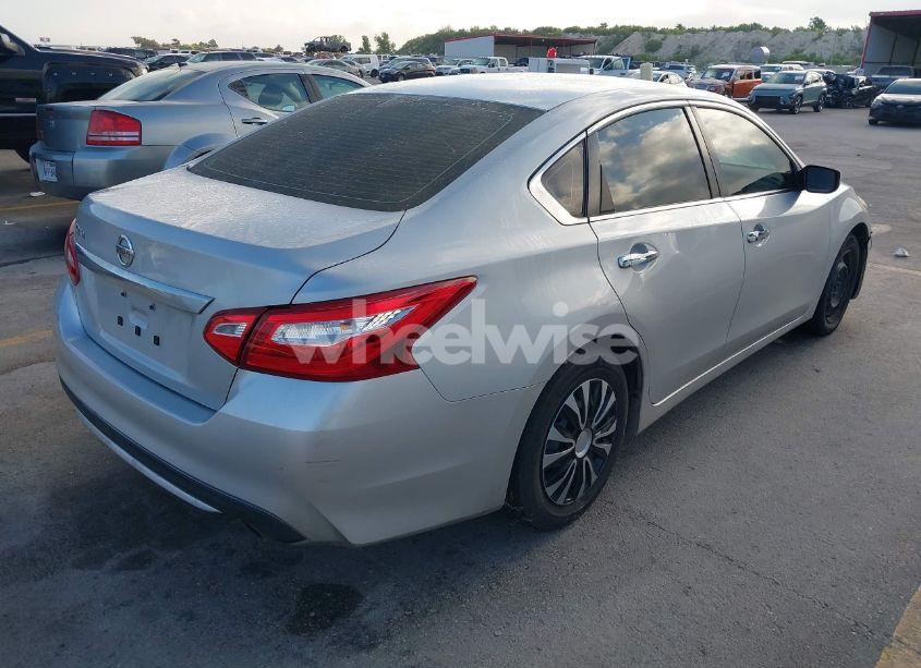 Photo 4 of 2016 Nissan Altima 2.5/2.5 S/2.5 SL/2.5 SR/2.5 SV (VIN 1N4AL3AP0GC234694)